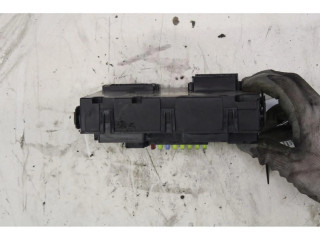 Блок предохранителей    Jeep Renegade    