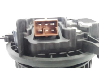 Вентилятор печки 8E1820021E, K01000CCW Audi A4 Allroad