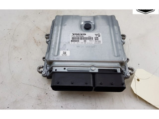 Блок управления двигателя P31303388, 0281015286   Volvo V70