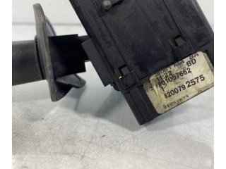 Ручка стеклоочистителей Dacia Logan I