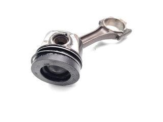  Поршень с шатуном CFWA CFWA  Skoda Fabia Mk2 (5J)  