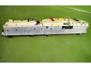 Спидометр (приборный щиток)    Audi A6 S6 C4 4A      