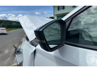 Зеркало электрическое Skoda Octavia Mk4 2019 - года