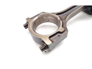  Поршень с шатуном    Ford Ka  