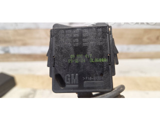 Ручка стеклоочистителей 09185413, 09185415 Opel Meriva A