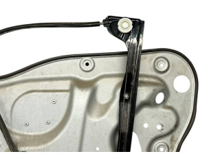 Řídící jednotka 2K2837751MC, 1T0837755M Volkswagen Caddy 2012