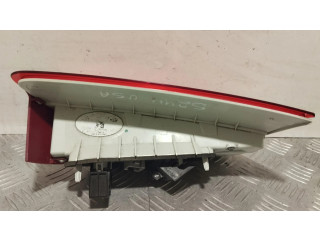 Задний фонарь Jaguar XE 2015- года