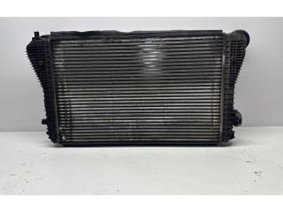 Интеркулер  1K0145803L, 1K0145803L   Volkswagen Touran I 