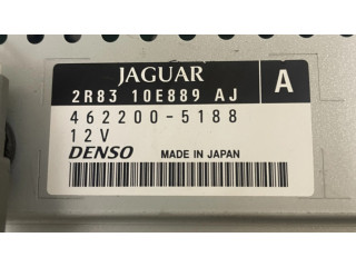 Радио/ проигрыватель CD/DVD / навигация