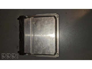 Блок управления двигателя 0261206272, 09470738B   Volvo S70  V70  V70 XC