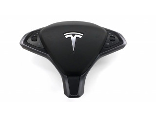 Подушка безопасности водителя 0589-P1-000552   Tesla Model S
