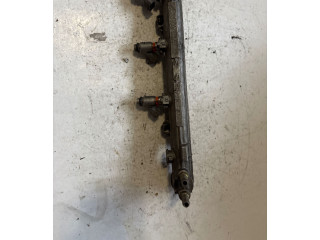 Топливная рампа 036133319   Audi A3 S3 8P   для двигателя BLS