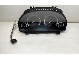 Přístrojová deska BMW 5 F10 F11 2014 9328815, 0000852409