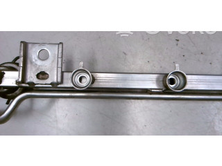 Vstřikovací lišta 752041B01, 1752041B00 Nissan Micra