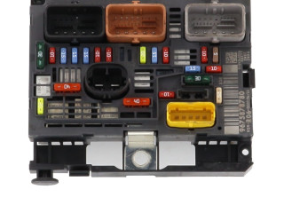 Блок предохранителей 9807029180 Citroen C8