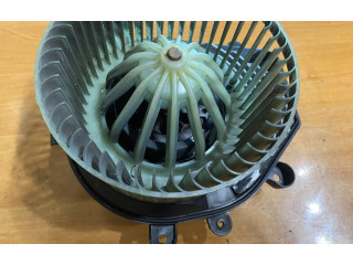 Вентилятор печки    740221233F, 8D1820021   Audi A6 S6 C6 4F