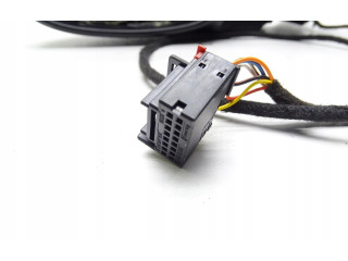 Зеркало электрическое Skoda Yeti (5L) 2009 - 2017 года