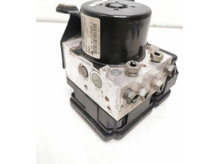 Блок АБС 31329139, P31329139   Volvo  V70  2008 - 2013 года