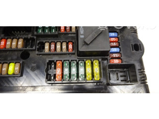 Блок предохранителей  02055097, 030811   BMW 7 F01 F02 F03 F04    
