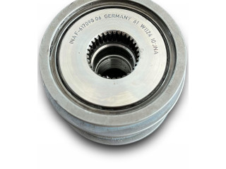 Генератор F617098   Audi A3 S3 8V      