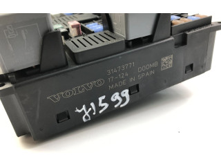 Блок предохранителей 31473771 Volvo XC90