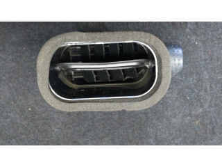 Боковая воздушная решётка