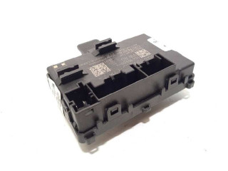 Блок комфорта 5Q4959595H Skoda Octavia Mk4