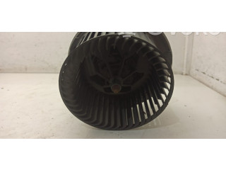 Вентилятор печки       Volkswagen Golf Plus