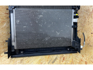 Комплект радиатора Land Rover Range Rover Velar 2017 - года HK83-8C607-CE, GX73-19710-BC