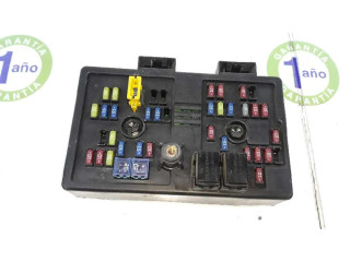 Блок предохранителей 96821082, 6H25 Chevrolet Captiva