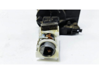 Другая деталь салона