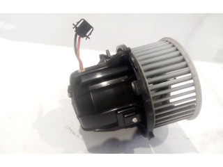 Вентилятор печки 8K1820021C Audi Q5 SQ5