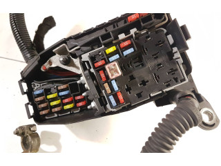 Pojistková skříňka 6G9T14A067CA, 6G9T14A076LB Volvo S80 2005