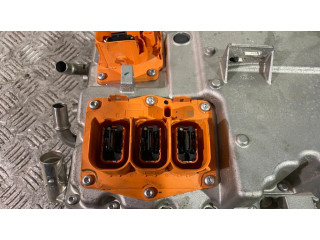 Преобразователь напряжения