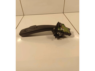 Ручка стеклоочистителей 17D770   Volvo V50