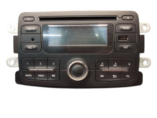 Радио/ проигрыватель CD/DVD / навигация 281150132R Dacia Dokker