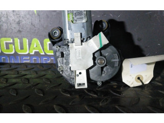 Моторчик заднего дворника 8200734582, W000004040    Dacia Duster