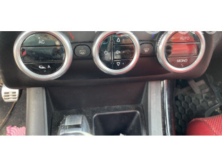 Блок управления климат-контролем 156123650   Alfa Romeo Giulietta