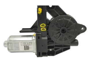 Поршень с шатуном D4162T 966269103 Volvo V40