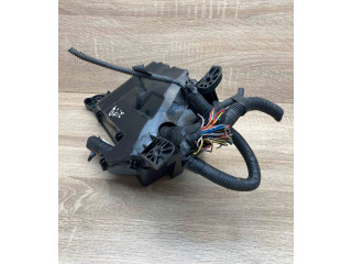   Pojistková skříňka 8921153020   Lexus GS 300 350 430 450H 2005