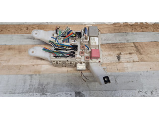 Pojistková skříňka 8273002130A, 8273002130 Toyota Auris 150 2009