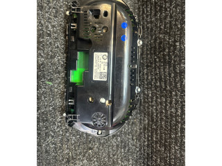 Přístrojová deska  BMW X2 F39 2018 6837007, 8715146  