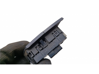 Включатель центрального замка