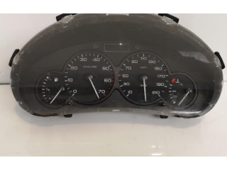 Přístrojová deska  Citroen Berlingo 1999 9662745180  