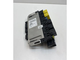 Блок предохранителей A2305453832, A2305402550 Mercedes-Benz SL R230