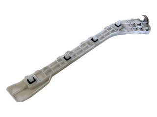 Задний держатель бампера