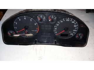 Панель приборов 4B0919860F, 110008888002 Audi A6 S6 C5 4B