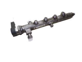 Vstřikovací lišta 057130090T Volkswagen Touareg II CKD