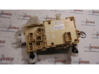 Блок предохранителей 892210F010   Toyota Corolla Verso AR10    