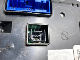 Панель приборов 84761768, 175597137 Chevrolet Camaro